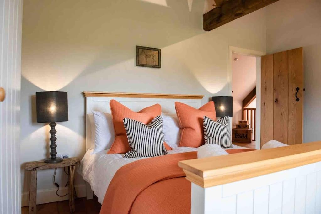 Coed Farm-Hot Tub-Sleeps 12-Near Brecon Exterior foto